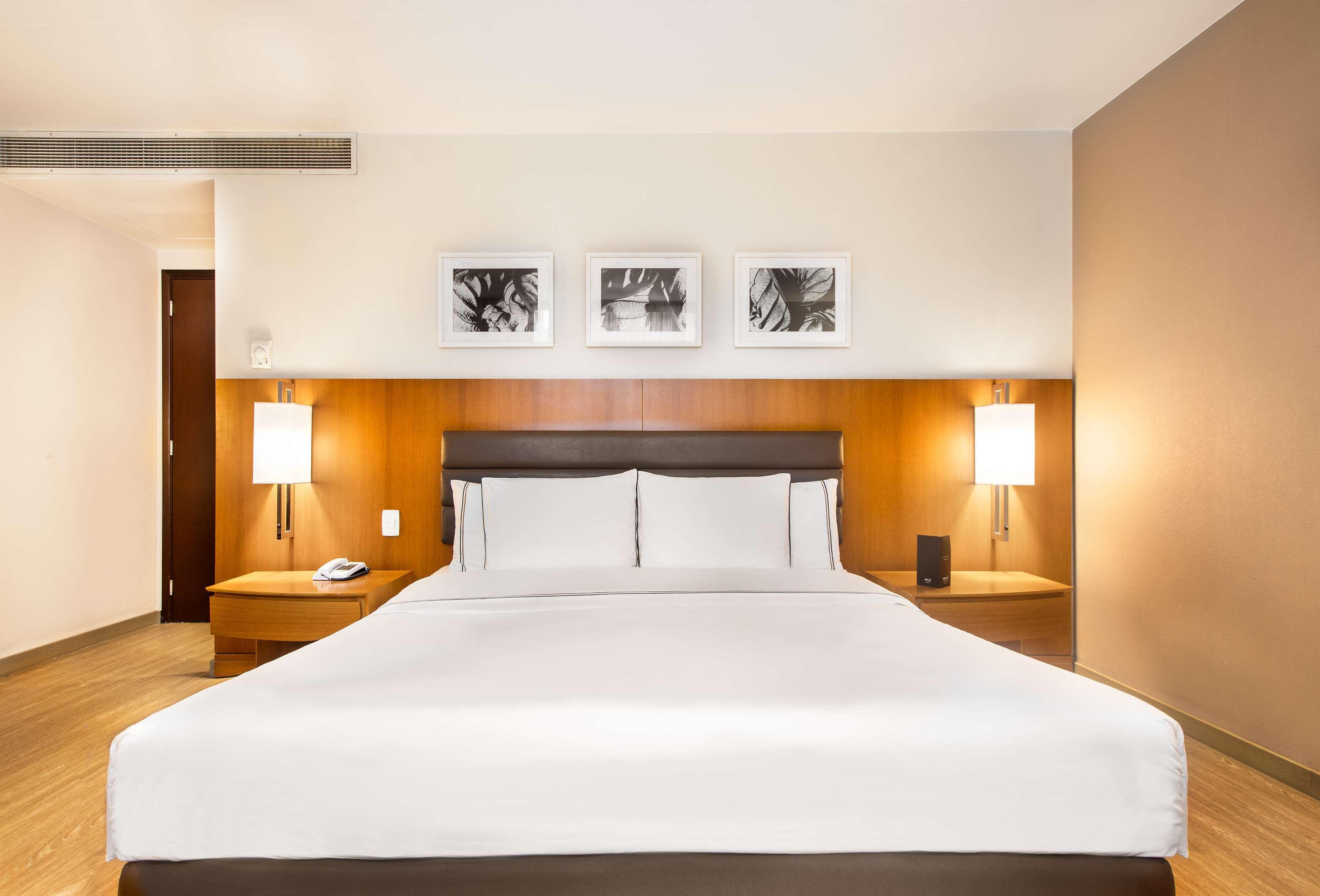 Melia Paulista Hotel Sao Paulo Exterior photo A bedroom at the hotel